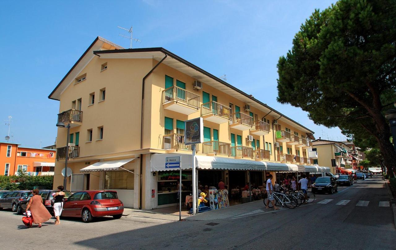 Stella D'Oro Lägenhet Caorle Exteriör bild