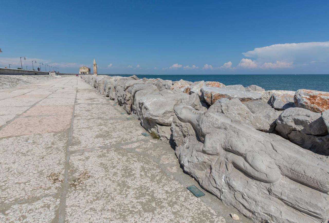 Stella D'Oro Lägenhet Caorle Exteriör bild